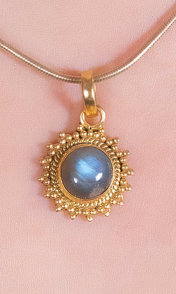Labradorite Pendant - GPPE8