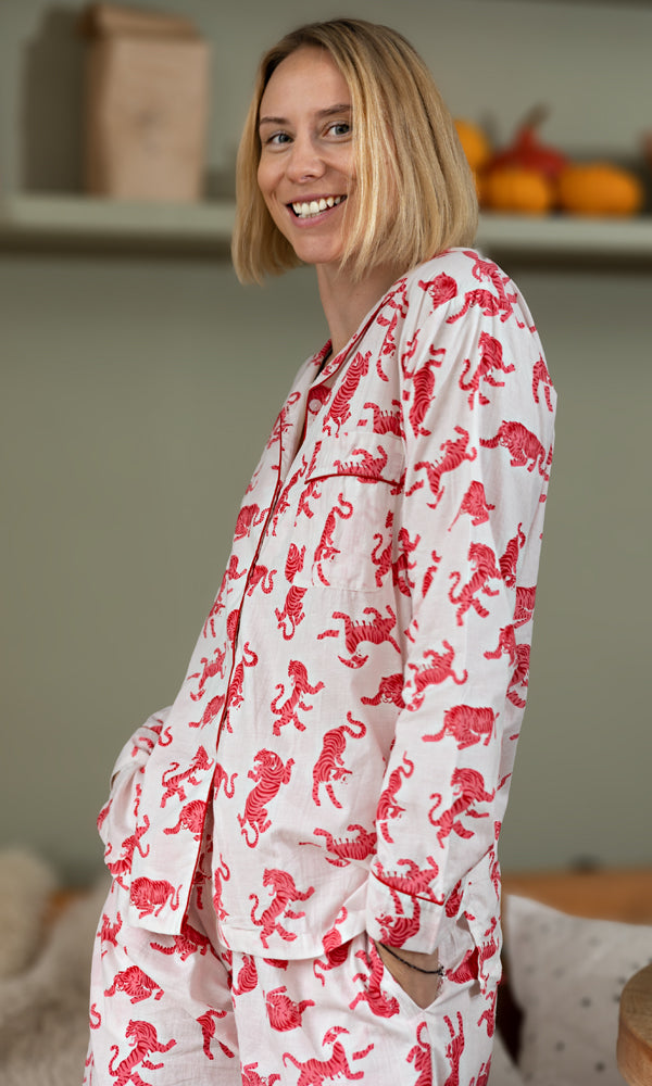 Pyjamas - White Pink Tiger