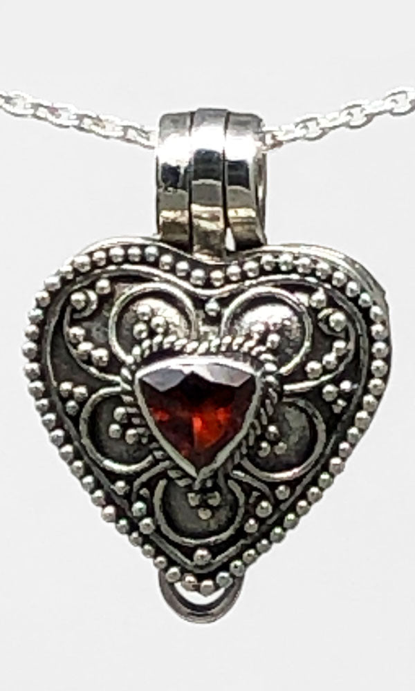 Heart Locket Pendant SP6